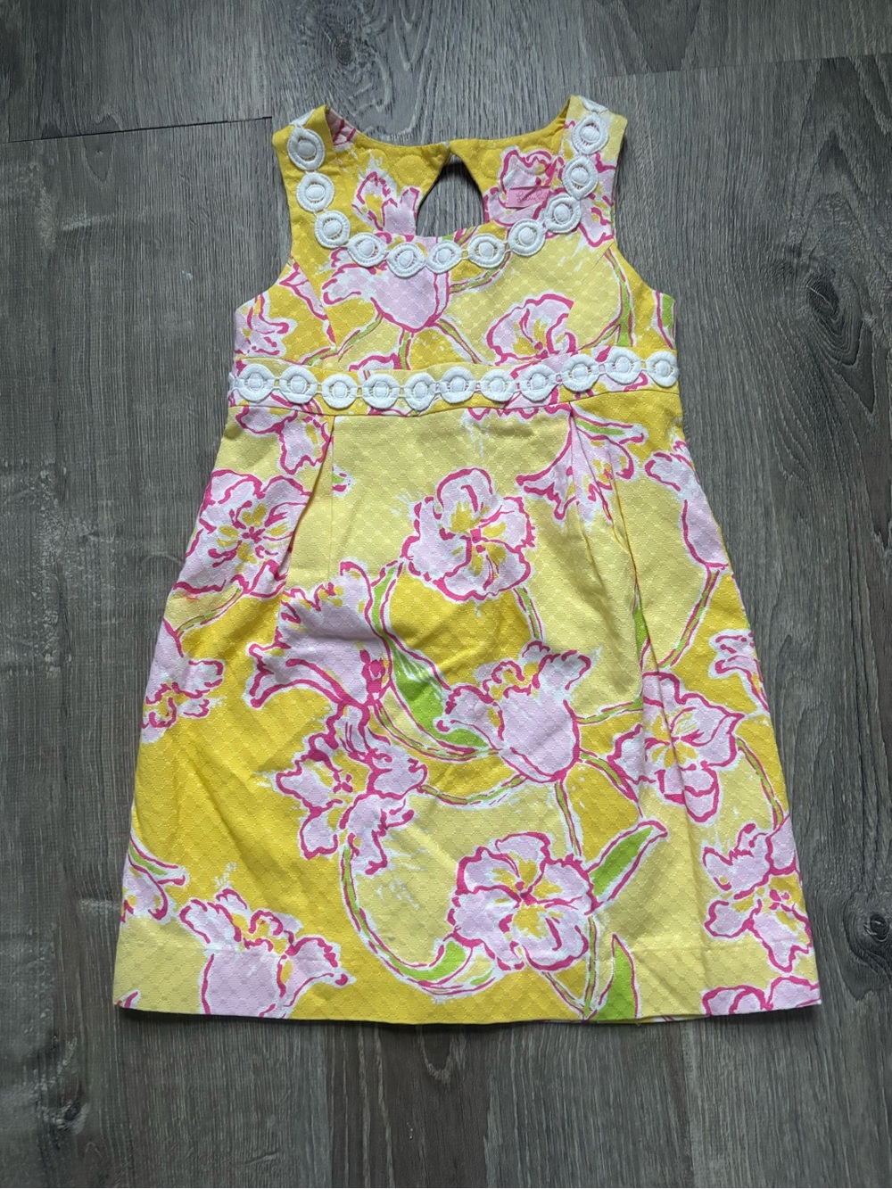 Lilly Pulitzer Girls Amberly Shift dress Size 6